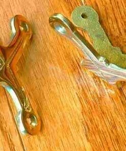 CAST BRASS TRUNK CORNER CLAMP 4 LEGGED B-4532/TKC22