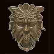 NEPTUNE ANTIQUE BRASS FINISHED CAST IRON DOOR KNOCKER UDD-68