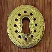 KEYHOLE COVER OVAL BRASS VERTICAL E-24