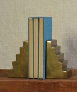 Stair Bookends: Playful Design Meets Functionality in Metallic Brass Finish
